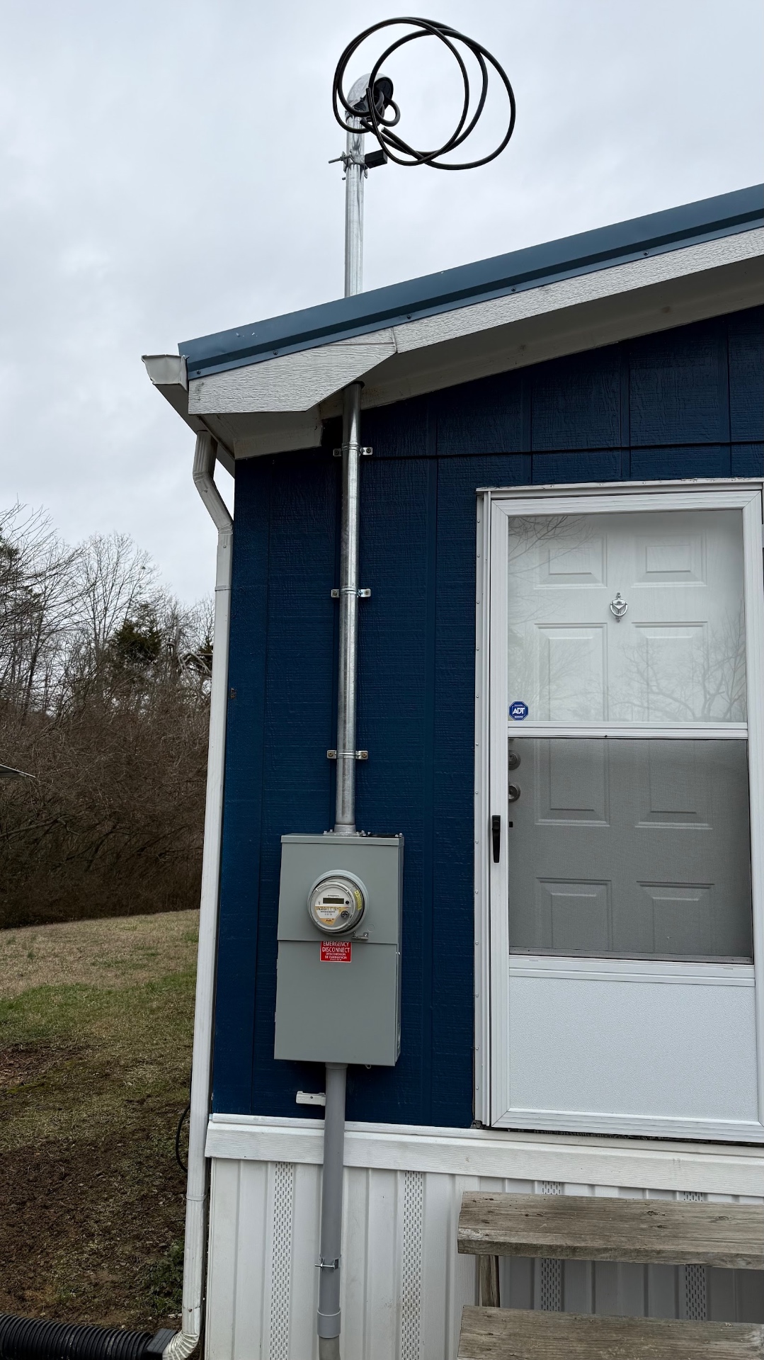 Meter base and conduit installed on a Mount Carmel TN home